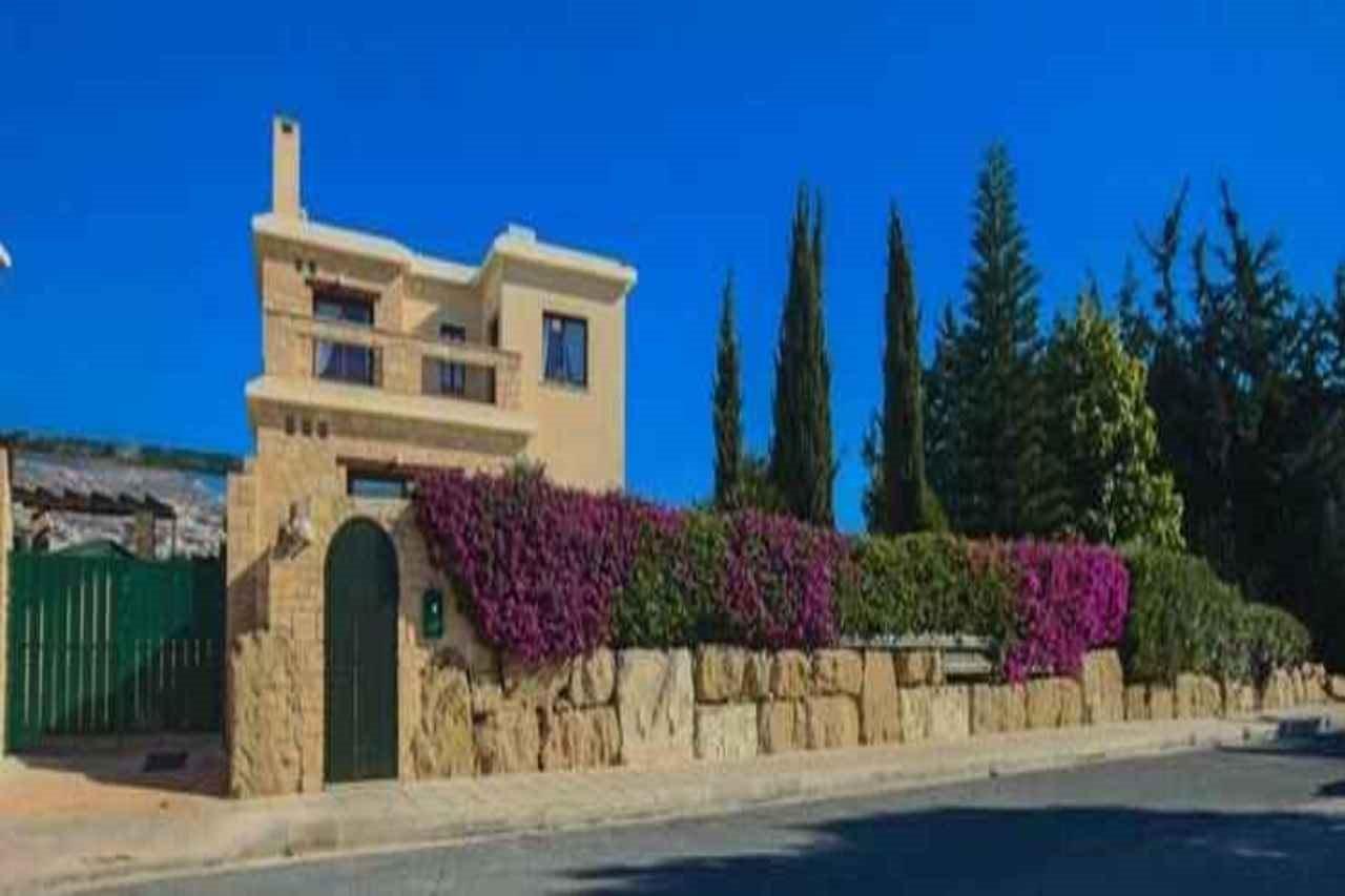 Villa Camelot By Ezoria Villas Coral Bay Extérieur photo