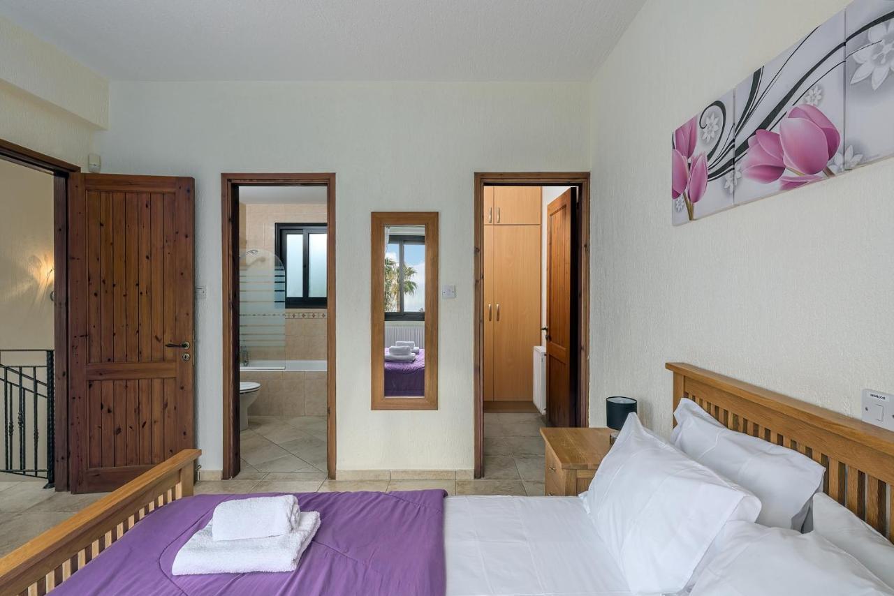 Villa Camelot By Ezoria Villas Coral Bay Extérieur photo